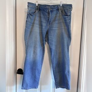 Old Navy Mid Rise Power Slim Straight Jeans 20 Short